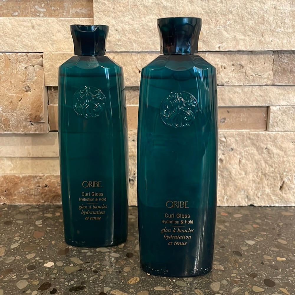 Oribe curl gloss